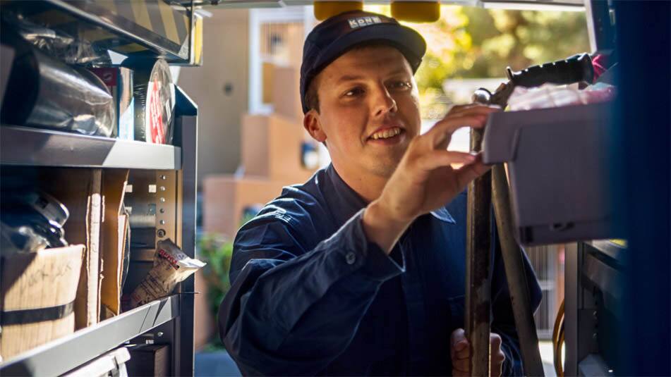 img_We offer_Technician equipment van